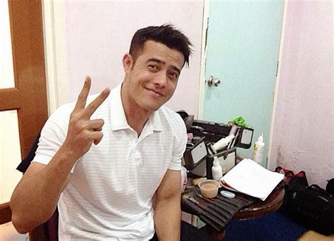 Rakaman video iuc4h mirip pelakon zul ariffin tersebaar di laman s0siai twitter pada rabu. Zul Ariffin: Saya Sudah Buktikan Saya Pelakon Yang Berkualiti