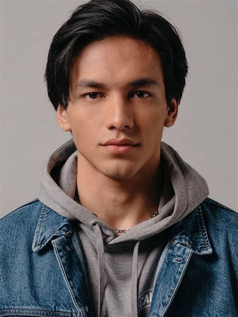 Lahir di jakarta pada tanggal 1 september 1997 yang. 33+ Gaya Rambut Artis Indonesia Pria 2020 Terbaru ...