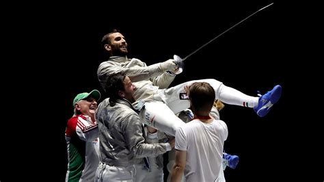 A tokiói olimpiai felkészülés időszakában már nem kellett a róla szóló dokumentumfilm forgatására összpontosítania szilágyi áronnak. Szilágyi Áron új sporttal próbálkozik - Infostart.hu