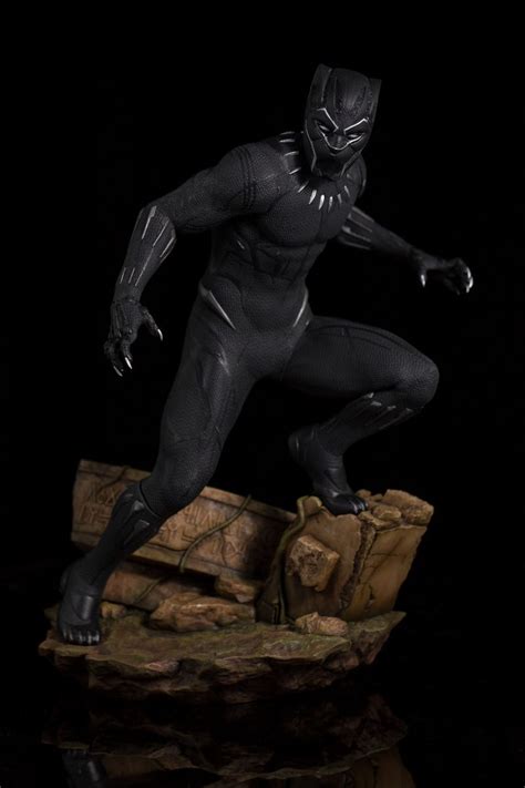 5 article, published by drew reports news, had the headline new afrikan black panther party protesters get testy phil spector dead at 81: Black Panther Movie ArtFx Statue in 2020 | Black panther ...