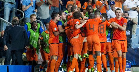 Laatste duitsland onder 21 nieuws. EK onder 21: Jong Oranje verslaat Duitsland vlak voor tijd ...