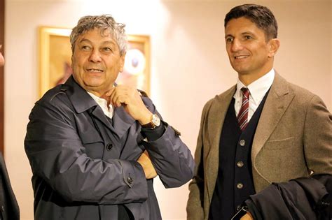 Răzvan Lucescu este bunic pentru a doua oară: „Sunt atins ...