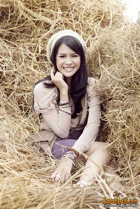 Maudy ayunda bagi saya membangkitkan kembali semangat, seolah mengatakan bermimpilah! Foto Maudy Ayunda Terbaru dan Biodata Lengkap