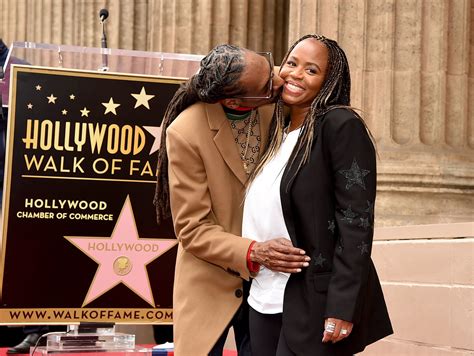 It's just like how older white guys call other guys younger than them son. Meet Snoop Dogg's Wife Shante Broadus Whom He Married ...