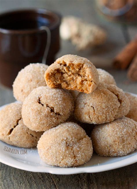 In large bowl, beat butter, granulated sugar and brown sugar with electric mixer on medium speed until light and fluffy. Christmas Cookies Without Nuts Or Coconut : 12 Christmas ...
