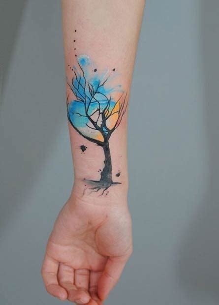 Watercolor tattoos are a growing trend in the tattoo industry, and they are an increasingly popular choice for both male and female patrons of tattoo parlors. 51 Watercolor Tattoo Ideas for Women | Page 4 of 5 | StayGlam