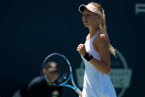 She is the youngest player ranked in the top 100 by the women's tennis association. 17-year-old Anisimova breaks in the top100 | Tennis Tonic ...