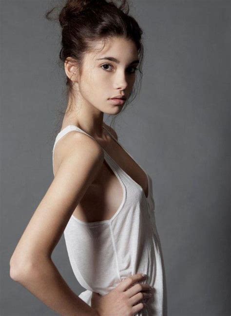 There are many petite models, both men and women models. Cindy Mello by Sophia Kahlenberg | Faces | Pinterest ...
