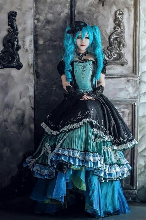 Check out our hatsune miku cosplay selection for the very best in unique or custom, handmade pieces from our women's clothing shops. Pin by Hatsune Pinku on Cosplay | Miku cosplay, Cosplay anime, Cosplay