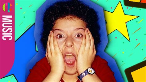 The illustrated mum is about girls caring for their mum with bipolar disorder. Tracy Beaker: Every Single Theme Tune Ever! - YouTube