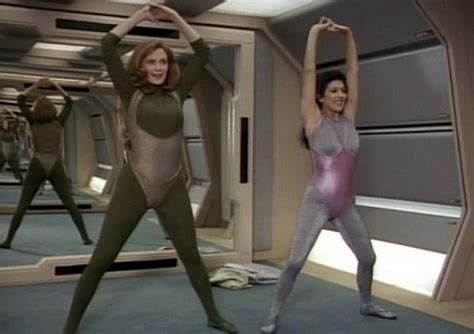 Последние твиты от camel toe (@cameltoepassion). Star Trek: The Next Generation Season 3 - "If the cause is ...