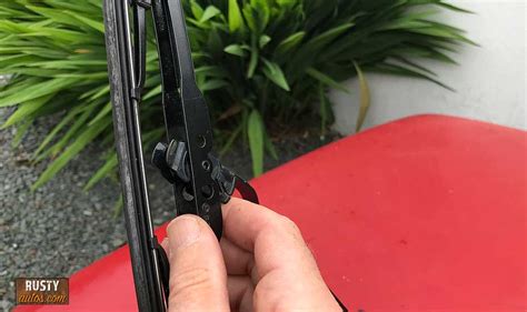 With snow on the way i. Are Wiper Blades Universal? (Top pro tips) - Rustyautos.com