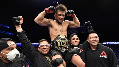 The card kicks off with early prelims on espn and espn+ at 6 p.m. 'Best contract negotiations ever?': Skepticism as Henry ...
