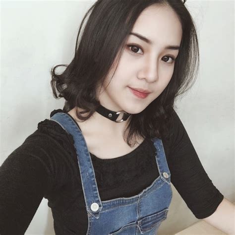 Edit foto instagram ala selebgram indonesia aghnia punjabi filter brown. rimagz: SelebGram Indonesia ?? ANYA GERALDINE