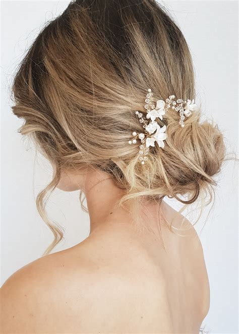 Visit to explore the best designs. Delicate bridal hair pins for the modern bride - TANIA ...