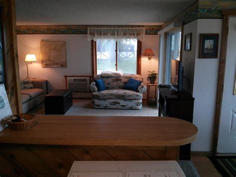 Formerly, lumbardo's on the lake. 2 Bedroom, Beach Front Cottage on Lake Huron (#7) UPDATED ...