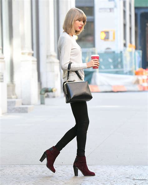 634 x 931 jpeg 117 кб. Taylor Swift in Black Tight Jeans -15 - GotCeleb