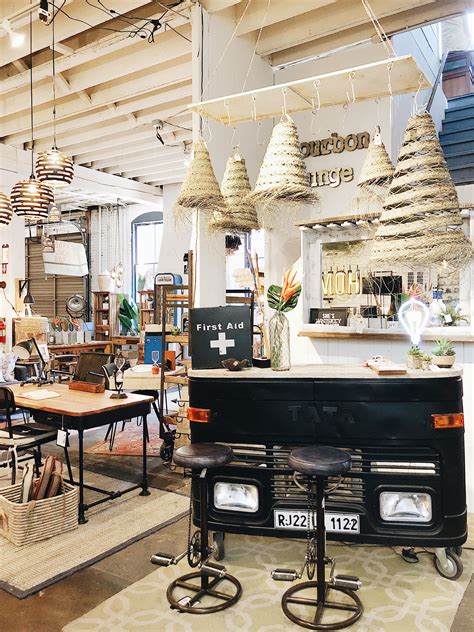 Maybe you would like to learn more about one of these? Cool truck bar at City Home in Portland, Oregon | Home ...