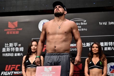 Holloway, poirier, gastelum, adesanya all make weight. Kelvin Gastelum wants title contender fight next, whether ...