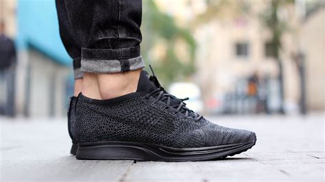 The lightweight, knit construction, hailed for its adaptive nature and breathability, now arrives in a classic. Unboxing: Nike Flyknit Racer Midnight - YouTube