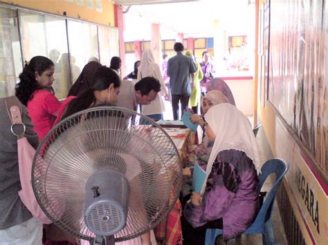 Sekolah kebangsaan st mark (gps: TAMAN SERI KERAMAT TENGAH (AU4) AMPANG ULU KELANG SELANGOR ...