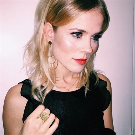 #eurovision #michael schulte #ilse delange #europe shine a light #ein bisschen frieden #stuff i make. Beauty | Yves saint laurent, Vrouw, Saint laurent
