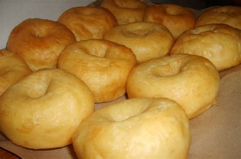 Jun 19, 2021 · membuat donat sendiri tentu akan terasa lebih puas. Cara Membuat Donat Agar Empuk dan Mengembang Sempurna ...