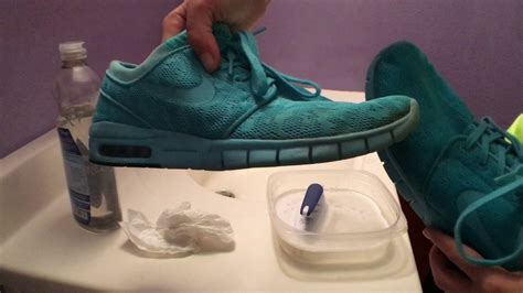 How do you get stains out of sneakers? How To Get Grass Stains Off Sneakers Properly So Your ...