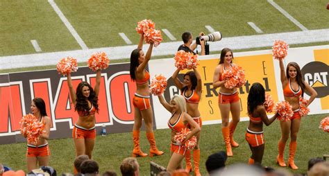 The official instagram account of the bc lions. CFL Football : BC Lions vs Montreal Alouettes : Sept 8 ...