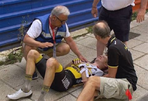 Har blitt en centimeter kortere etter skrekkvelt. Vuelta organisers express regret over Steven Kruijswijk ...