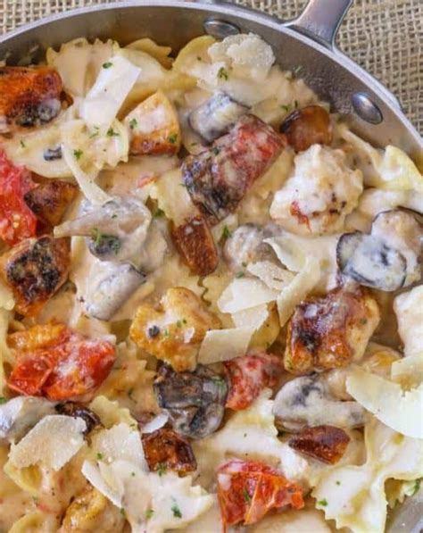 It's an excellent accompaniment with almost any meat or seafood. Farfalle With Chicken & Roasted Garlic Kopycat Tecipe ...