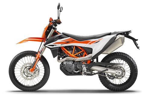 The new dual sport from ktm if we talk about ktm 690 enduro r engine specs then the petrol engine displacement is 690 cc. 2020 KTM 690 Enduro R Buyer's Guide: Specs & Price