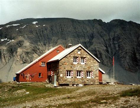 Muttsee is a reservoir in the canton of glarus, switzerland. Muttseehütte - Wikipedia