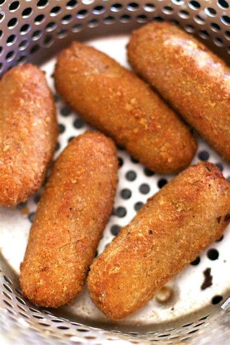 They are creamy on the inside and crispy. Leftover Turkey Croquettes — If you're looking up to liven ...