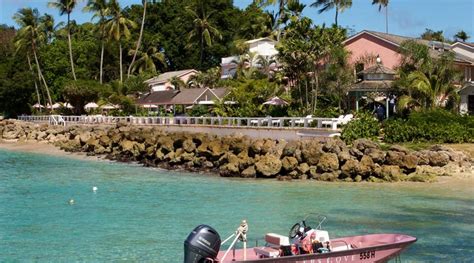 Pour pie filling into ungreased 9x9 pan. Cobblers Cove, Barbados | LuxuryHolidays.co.uk