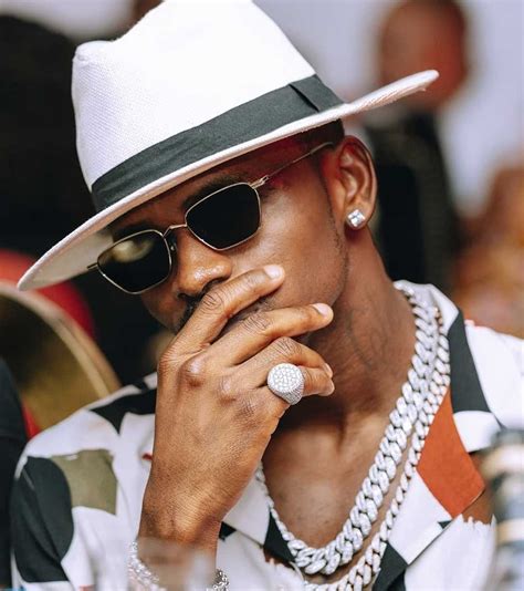 The new song far away features label boss, diamond platnumz and it is taken from lava lava's valentine's day gift, 'promise' ep. VIDEO: Rayvanny - Number One Ft Zuchu - TUJUZANE BLOG