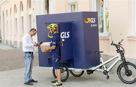 Bis wann kann dieses paket dann noch ankommen? Guten Tag Österreich - GLS liefert Pakete per Fahrrad