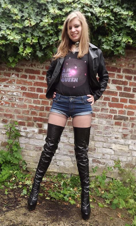 Amateur teen having sex for the first time. Baby Sandy - Daniel Herman Choker, Jennyfer Leather Vest ...