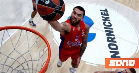 Γιάννης φουντούλης, αλέξανδρος γούνας, κυριάκος ποντικέας, άγγελος βλαχόπουλος, κώστας μουρίκης, χριστόδουλος κολόμβος, βαγγέλης δελακάς, μανώλης μυλωνάκης, γιώργος δερβίσης (ολυμπιακοσ), δημήτρης τίγκας, μάριος καπότσης. Χίμκι - ΤΣΣΚΑ Μόσχας (Euroleague 2020 - 2021) | SDNA
