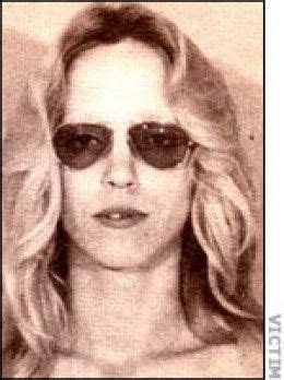 Inside the death chamber at florida state prison on thursday night. Pin on bobby joe long