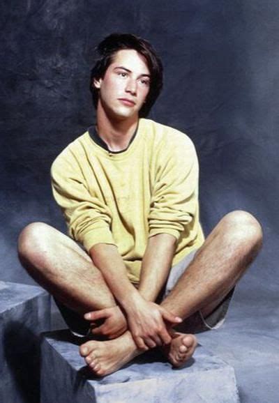 Keanu charles reeves was born on september 2, 1964, in beirut, lebanon. Keanu Reeves | Keanu reeves, Keanu reeves young, Celebrity ...