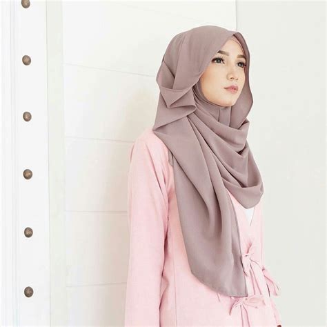 Maybe you would like to learn more about one of these? Jilbab Pashmina Instan Kia Model Terbaru 2018 tebal ...