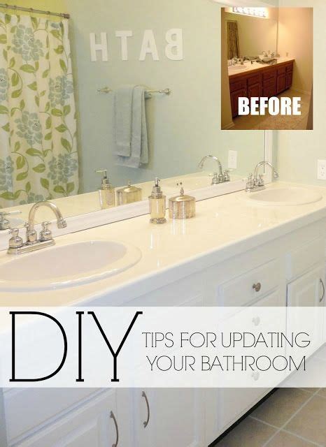 Highlight the good features in your bathroom and update it easily with these tips. Great budget-friendly tips for updating older bathrooms ...