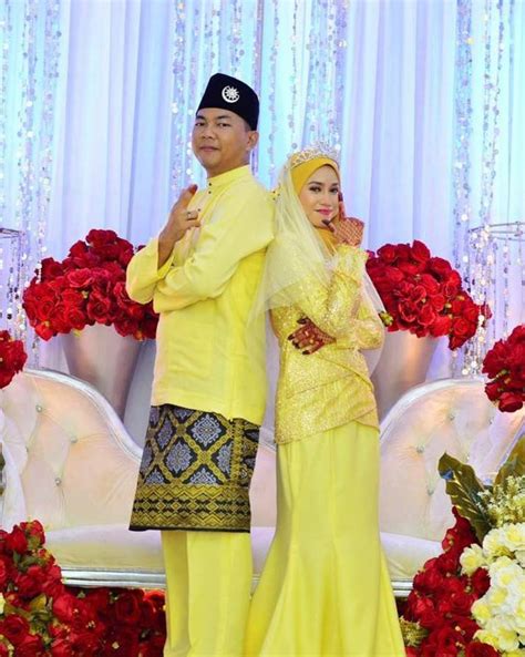 #ppki #asasjahitan #fabrik #kav #pendidikankhasasas jahitanbab 2 : JENIS-JENIS FABRIK UNTUK BAJU PERKAHWINAN