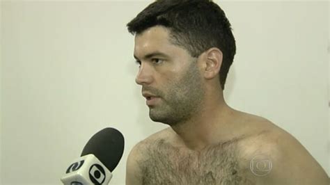 Below you will find a ton if interesting articles and interviews pertaining to serial killers, true crime, cult leaders and much de brinvilliers poisoned 50 hospital patients as practise to kill her father, brothers and lover. Serial killer de Goiânia diz que sofreu abuso sexual | VEJA