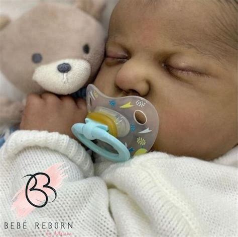 Conheça o adriel, este lindinho de cabelos castanho escuro. kit reborn Evangeline em 2020 | Bebê reborn, Laura lee, Daniel