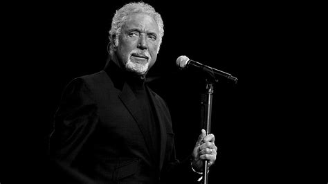 32 years ago32 years ago. Tom Jones ~ Help Yourself (1968) - YouTube