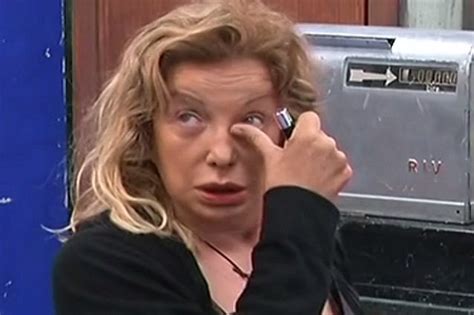 Il twitter ufficiale di simona izzo. Venditti Simona Izzo - Simona Izzo: età, altezza, peso ...