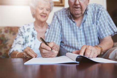 It is also a government scheme to secure the financial stature of the senior citizens in india mutual funds are always great investment options whether for short or long term. 4 Loan Options for Senior Citizens in Canada | Seniors ...