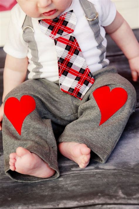 Valentine's day isn't only about romantic love—you should celebrate every type of relationship in your life. Valentines Day Baby Boys Heart Knee Patch pants - Photo ...